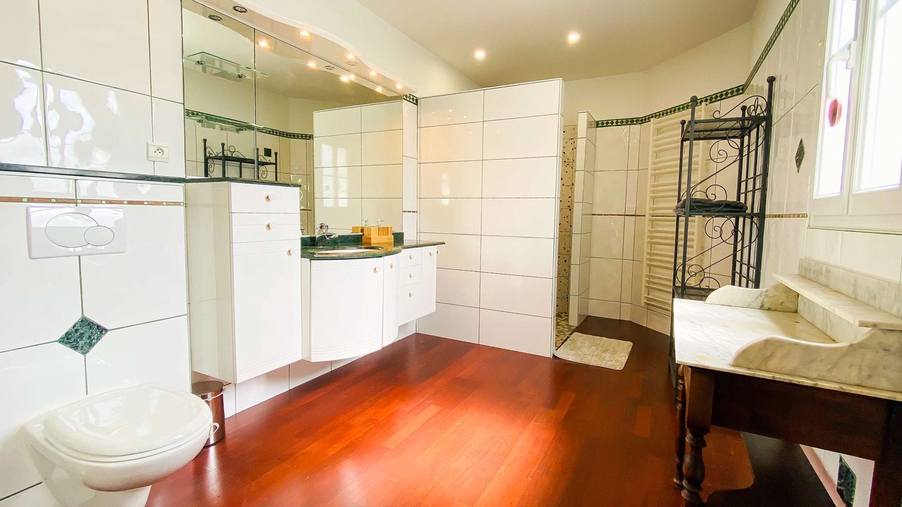 Photo of Bathroom in Saint-Martin-de-Re