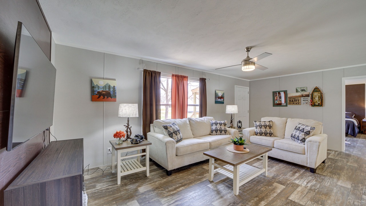 Photo of Livingroom in West Mineral