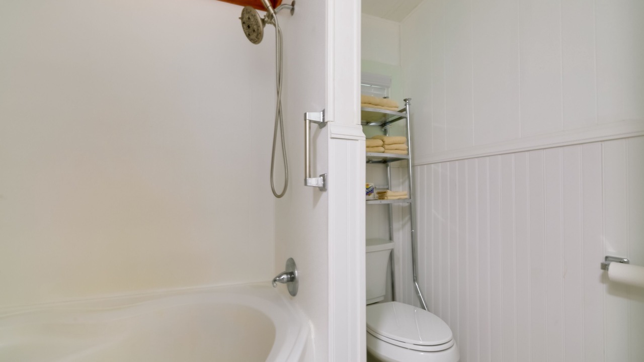 Photo of Bathroom in Dunnellon