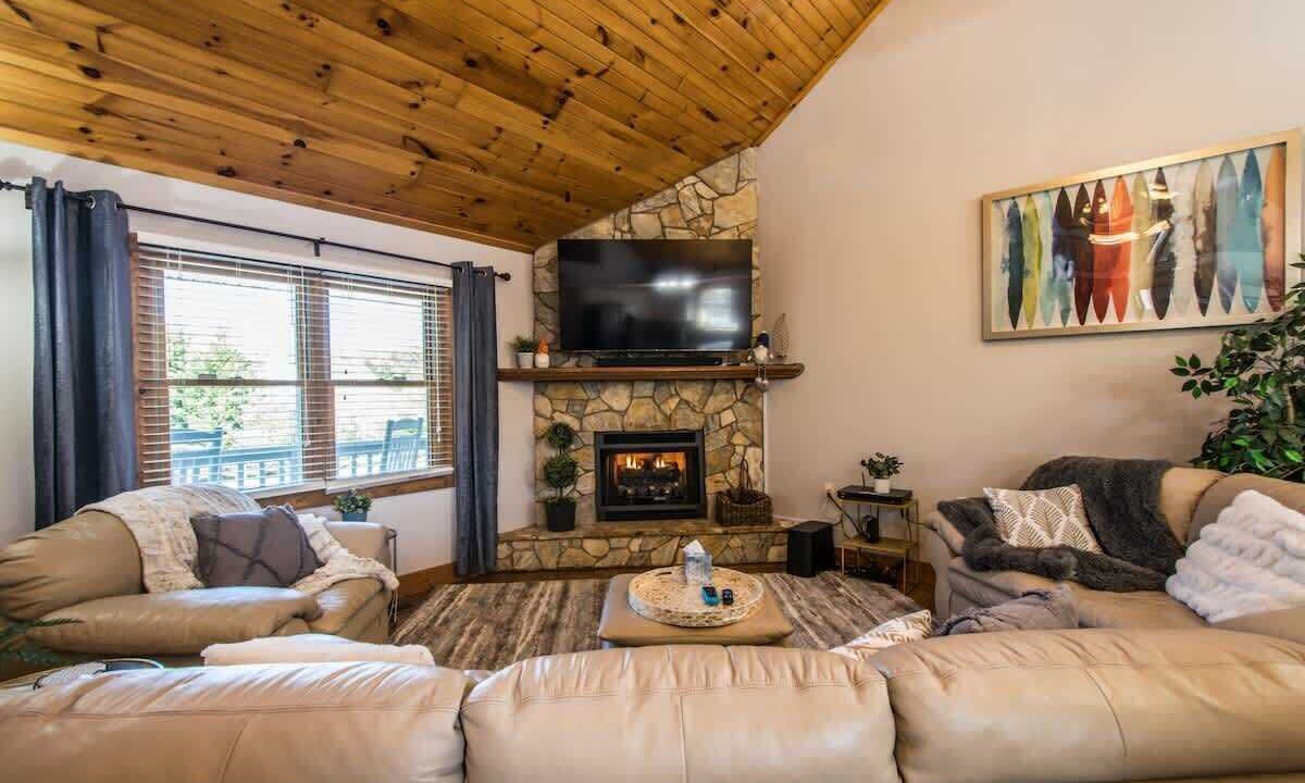 Photo of Bedroom in Horse Shoe