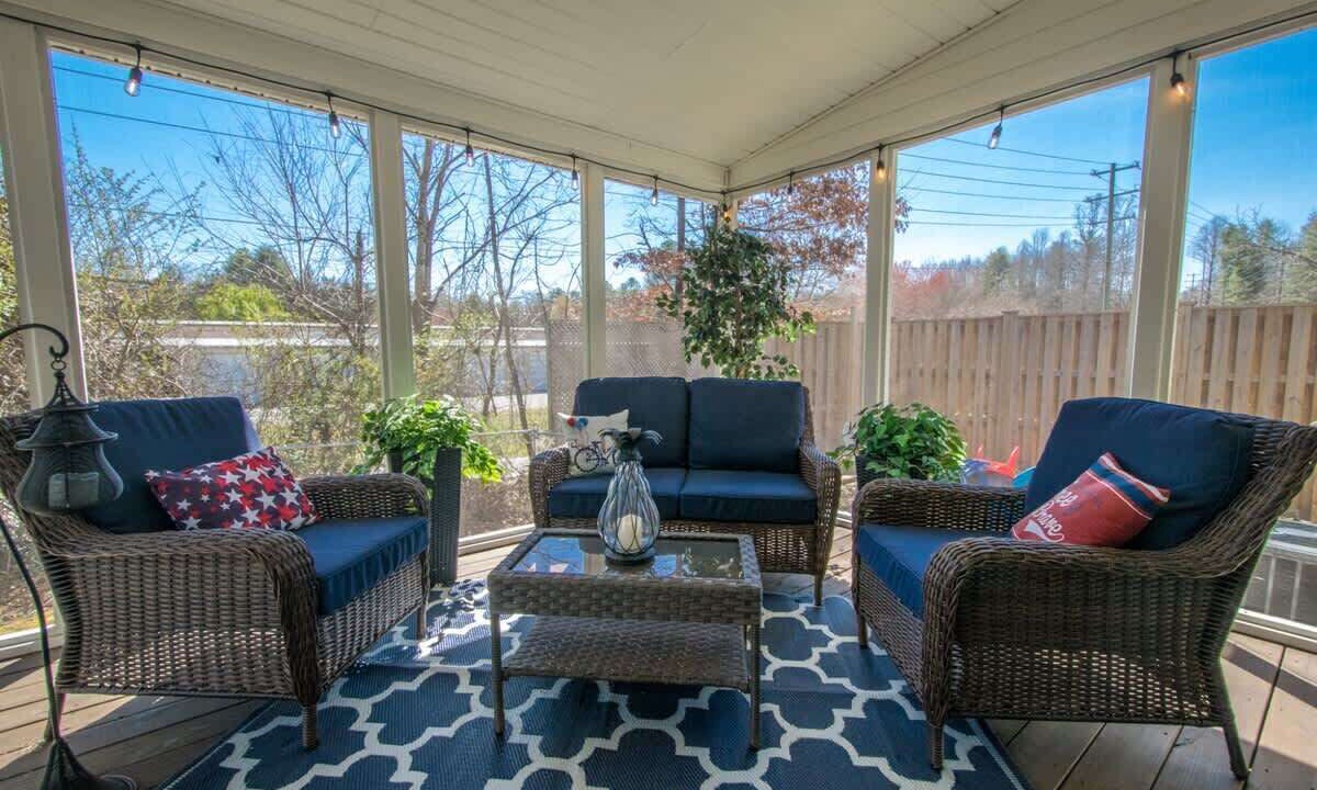 Photo of Outdoor in Horse Shoe
