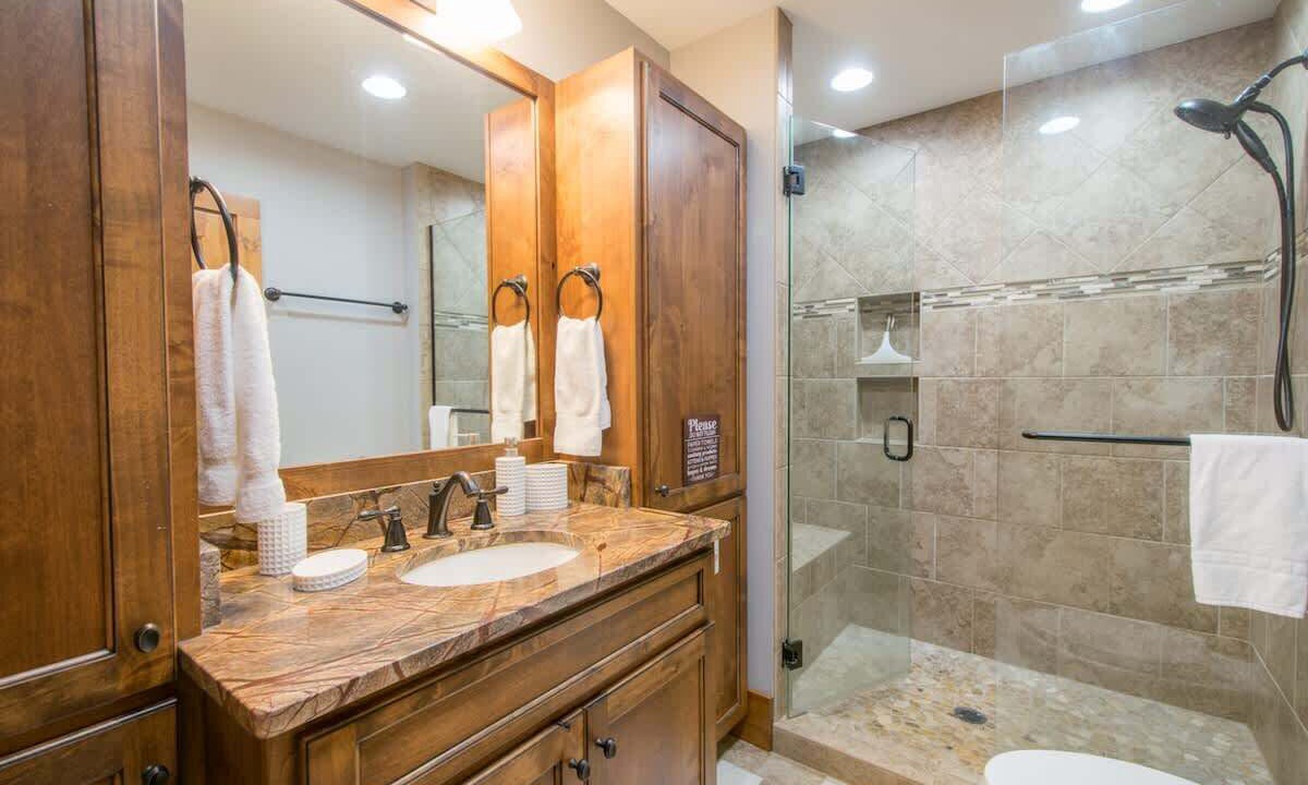 Photo of Bathroom in Horse Shoe