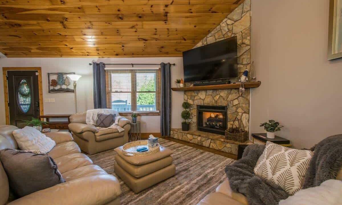 Photo of Bedroom in Horse Shoe