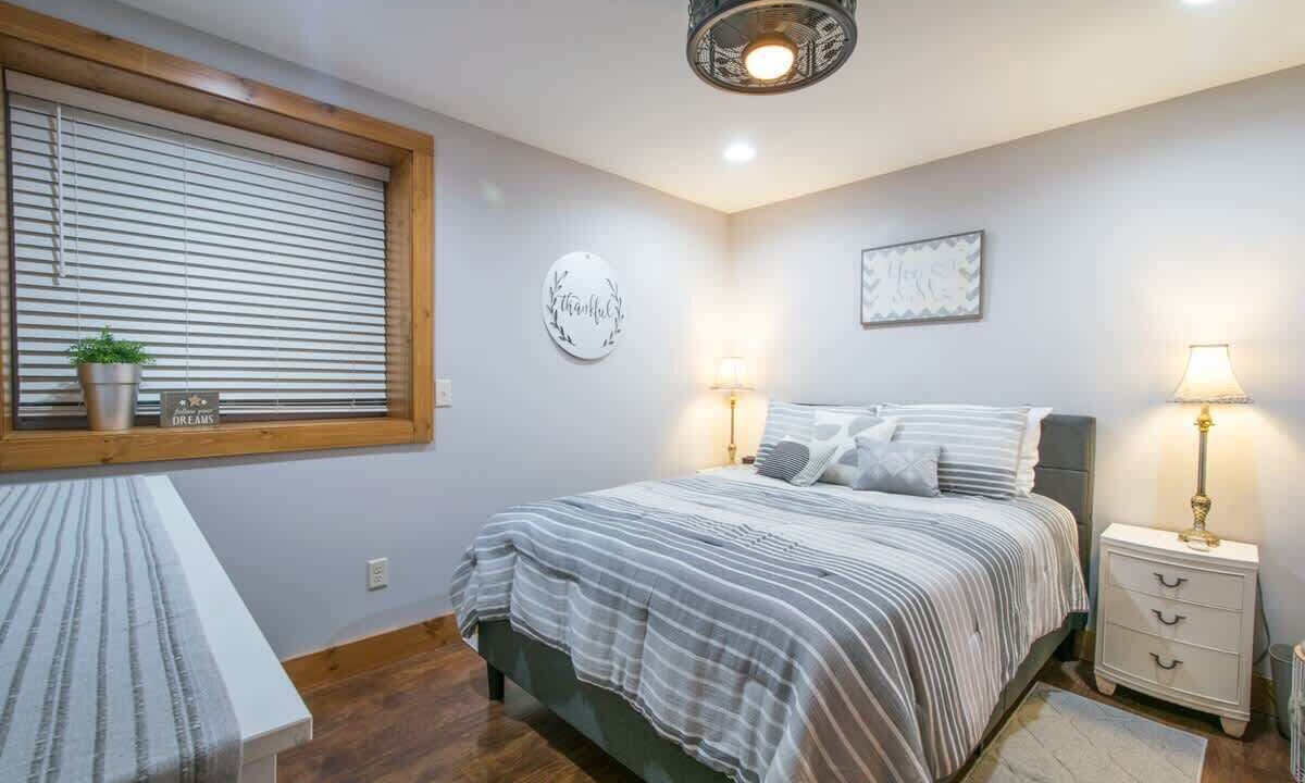 Photo of Bedroom in Horse Shoe