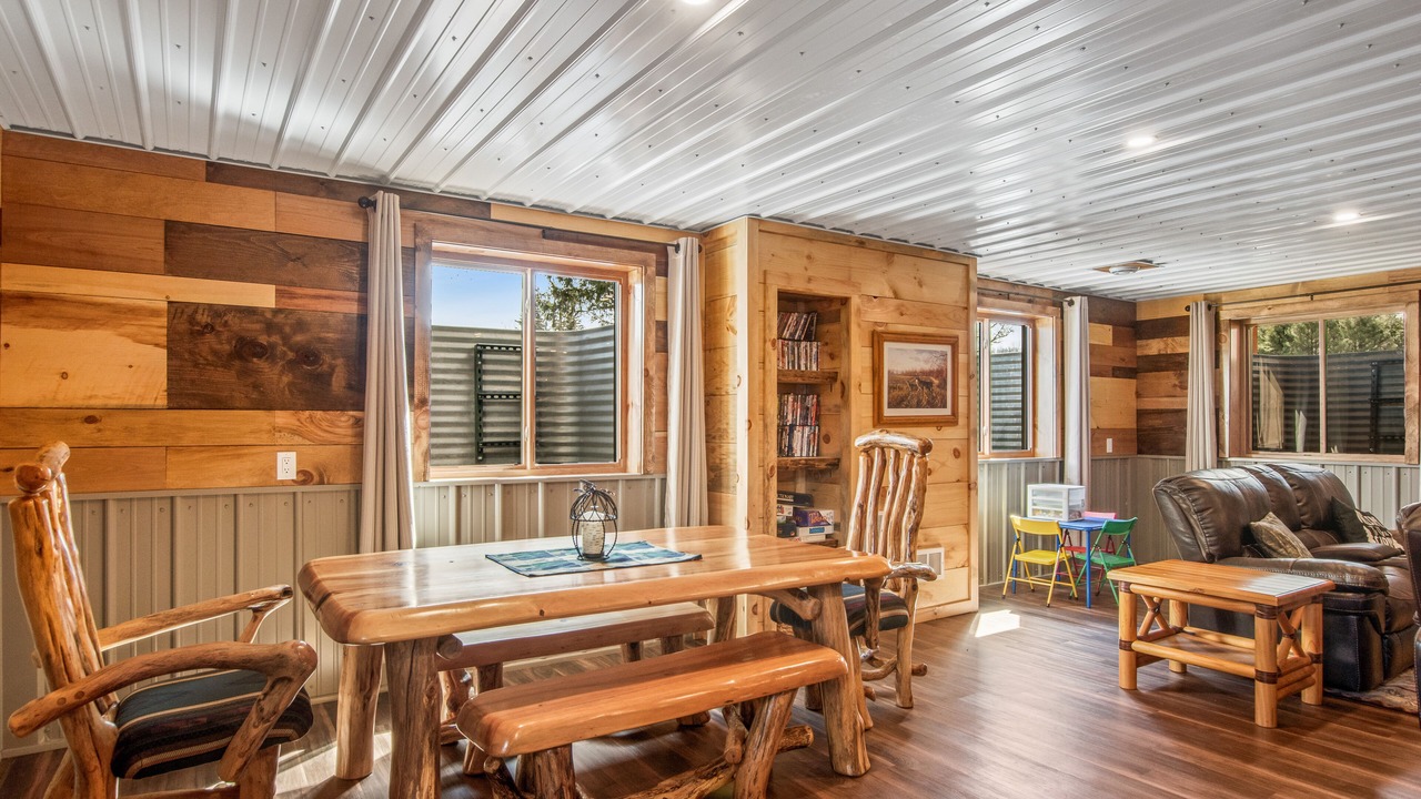 Photo of Others in Arkdale