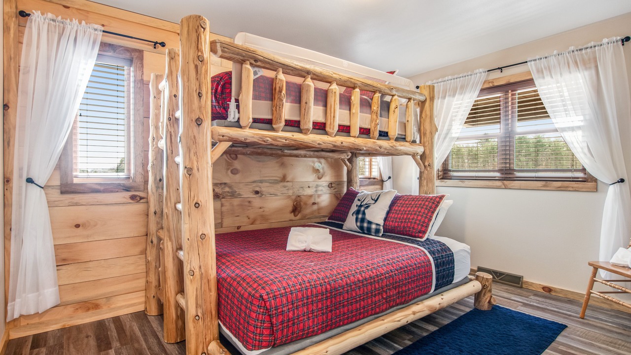 Photo of Bedroom in Arkdale