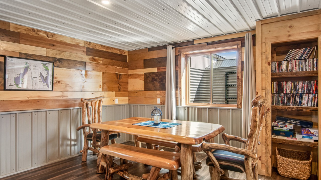 Photo of Others in Arkdale