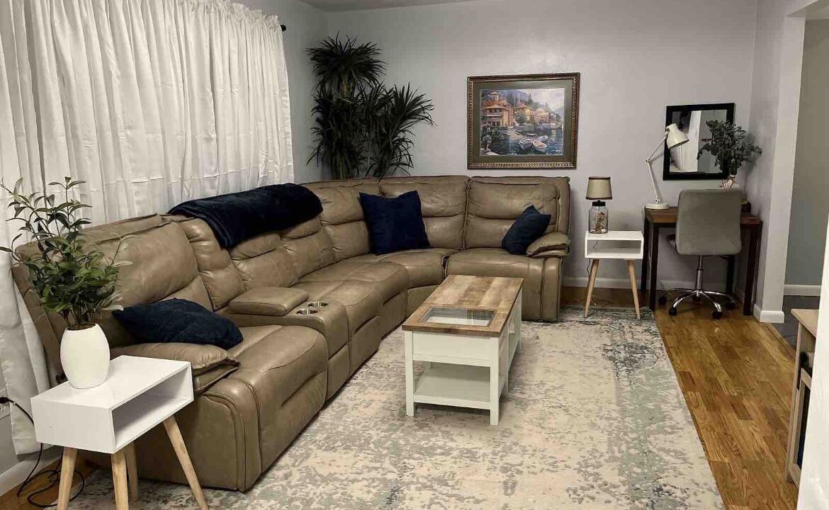 Photo of Livingroom in Virginia Beach