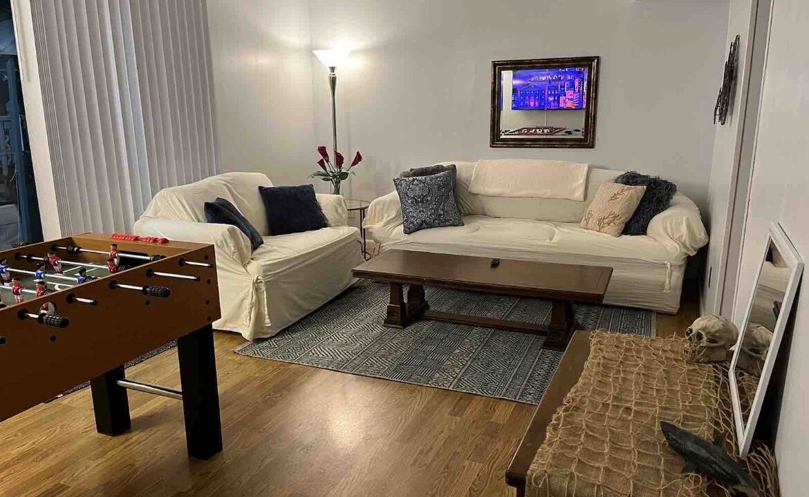 Photo of Livingroom in Virginia Beach