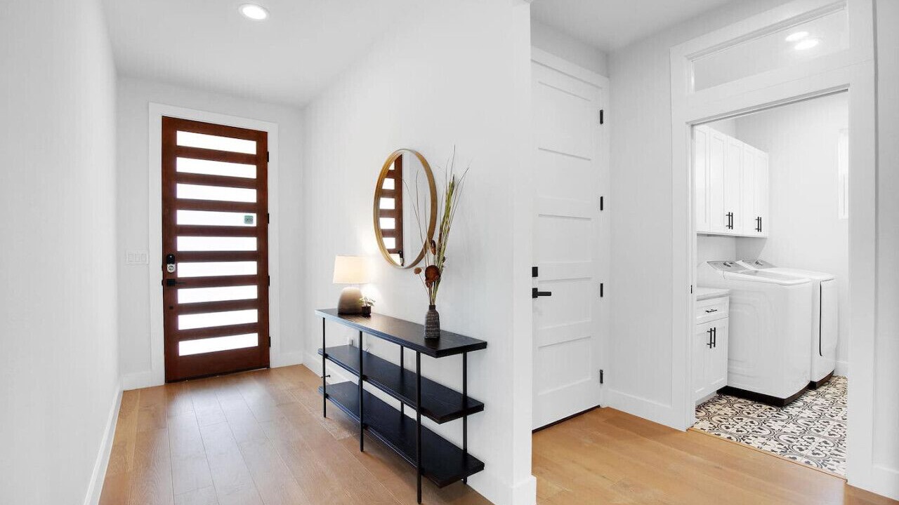 Photo of Bedroom in MLK