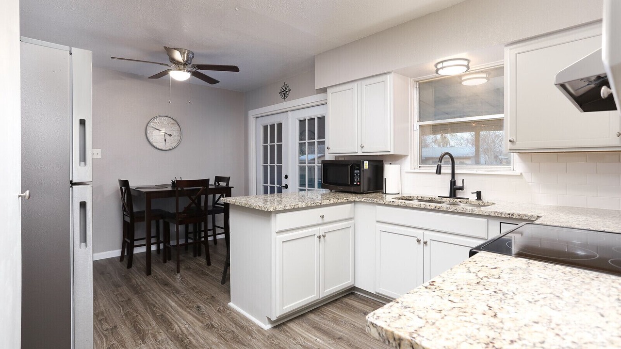Photo of Kitchen in Universal City