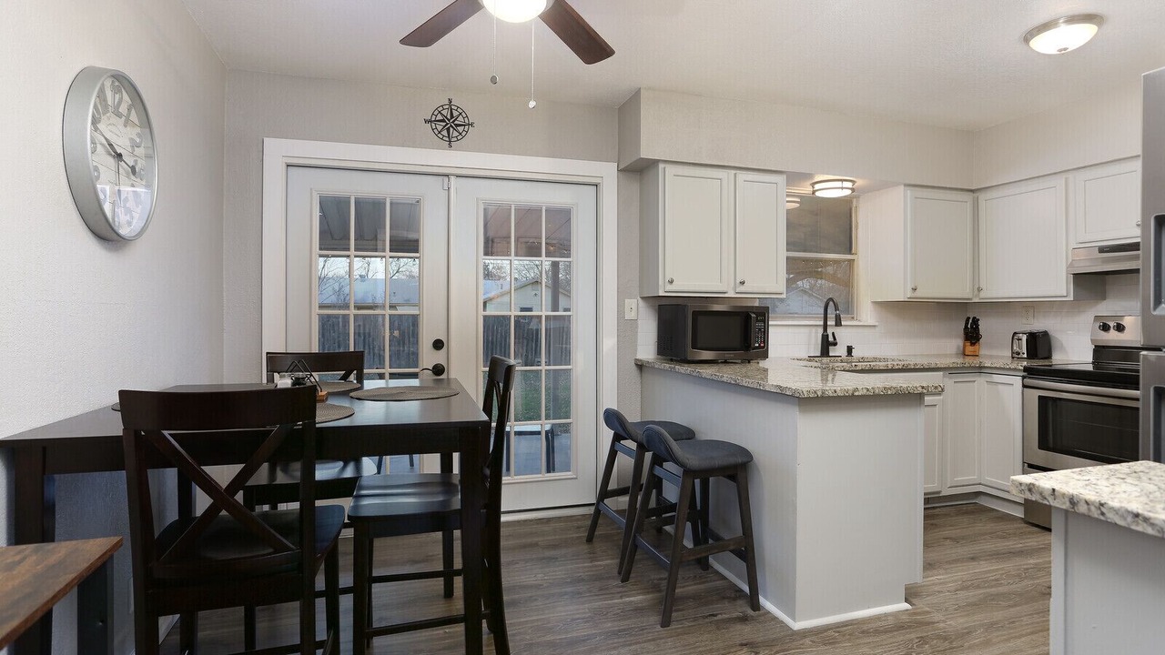 Photo of Kitchen in Universal City