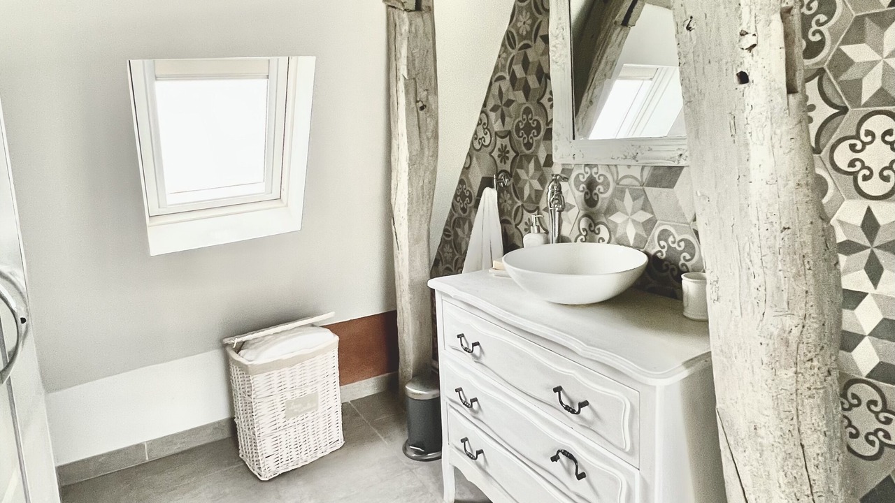 Photo of Bathroom in Saint-Maxent