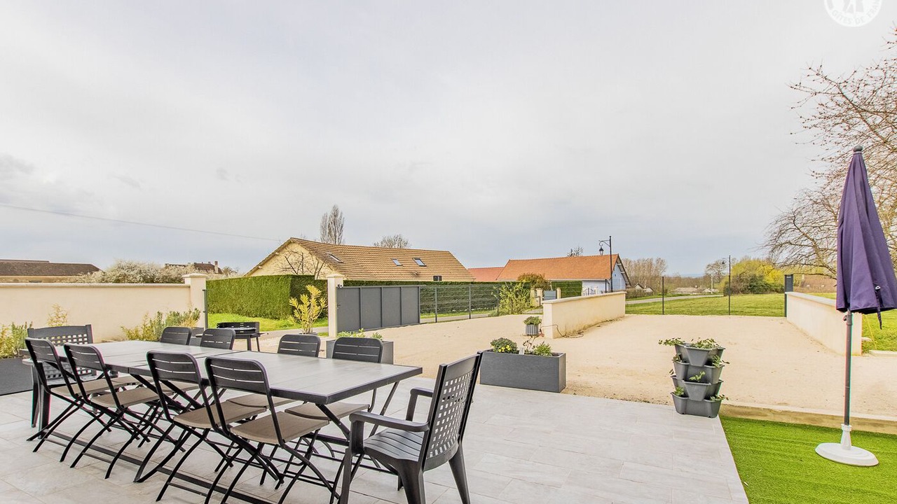 Photo of Outdoor in Pontoux