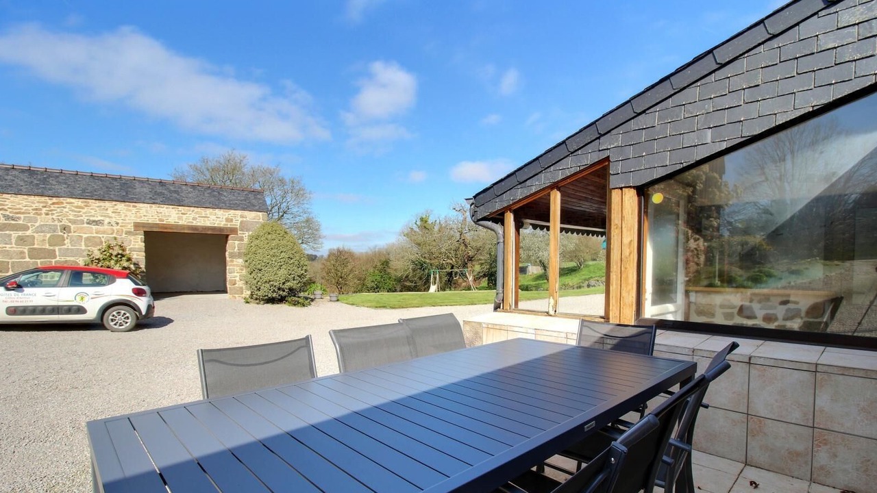 Photo of Outdoor in Kerien