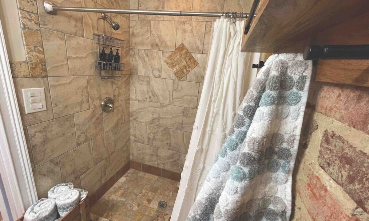 Photo of Bathroom in Gadsden