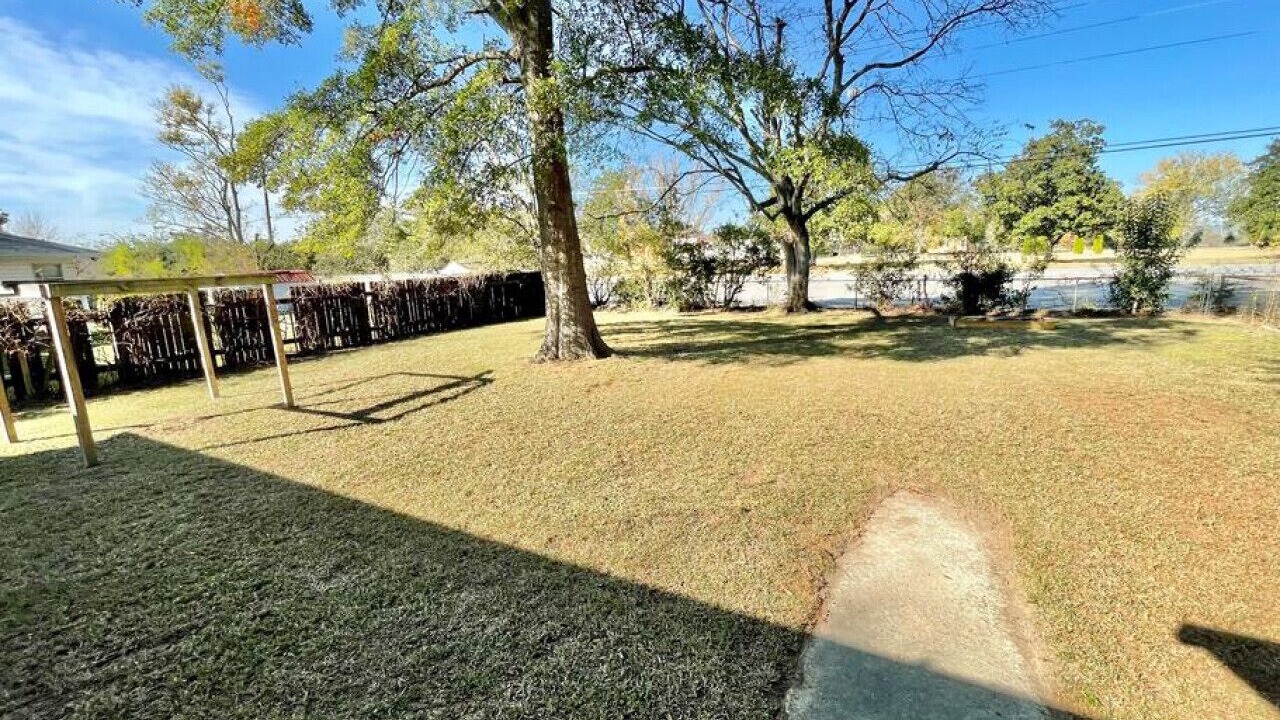 Photo of Outdoor in Gadsden