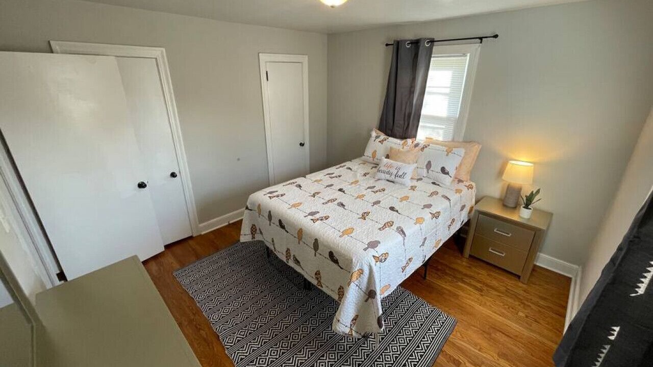 Photo of Bedroom in Gadsden