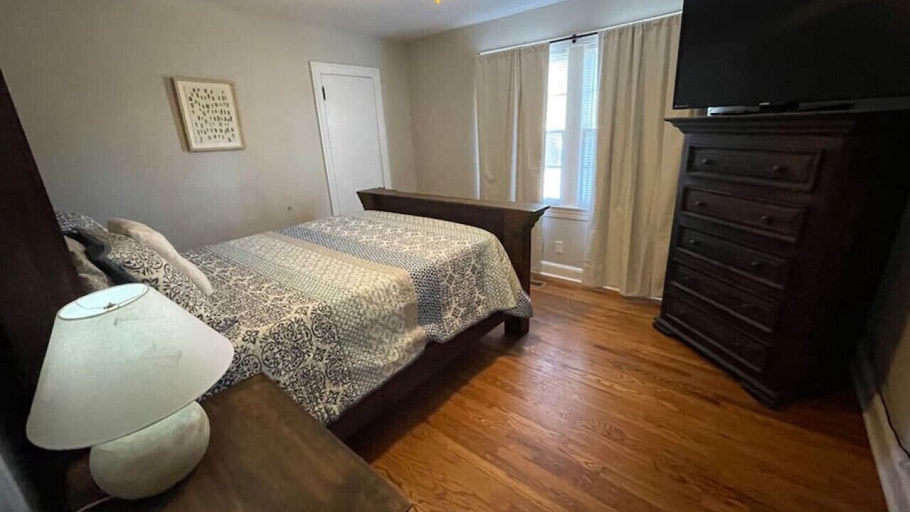 Photo of Bedroom in Gadsden