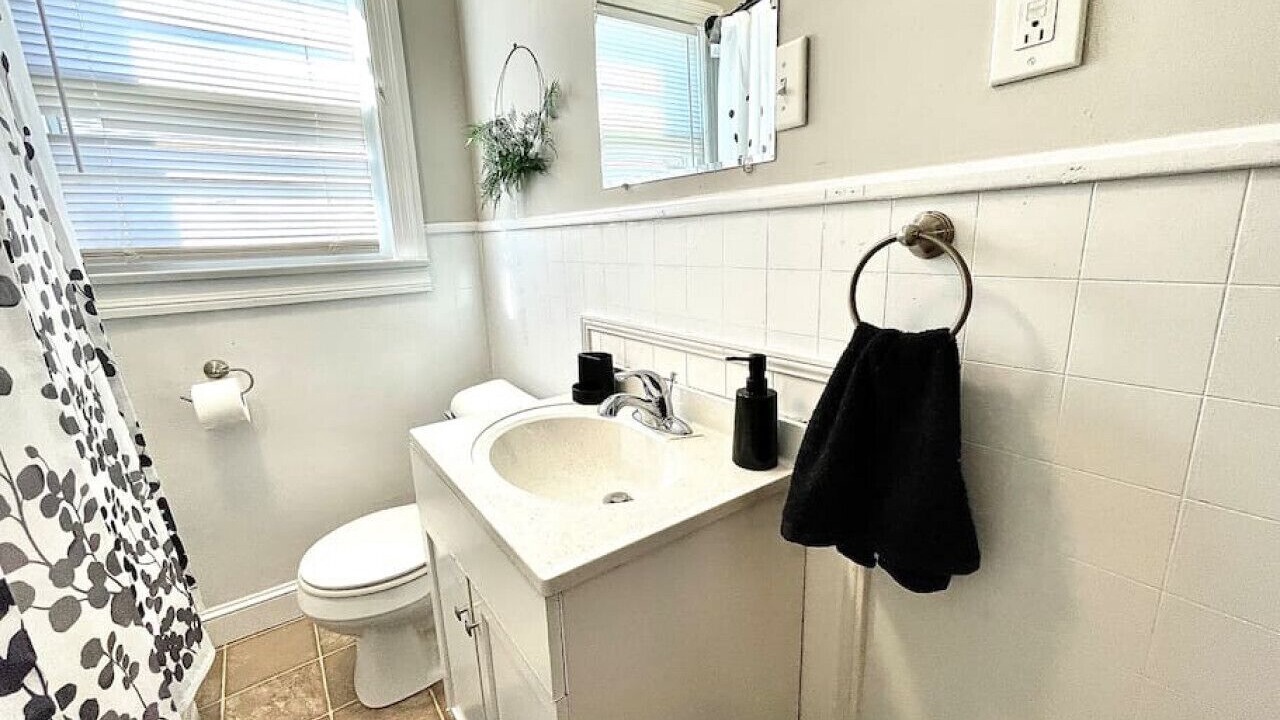 Photo of Bathroom in Gadsden