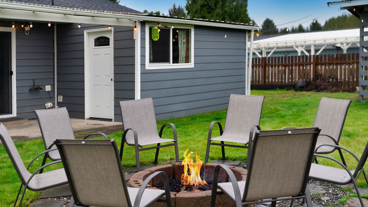 Photo of Others in Forks