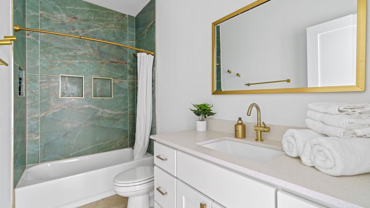 Photo of Bathroom in Govalle