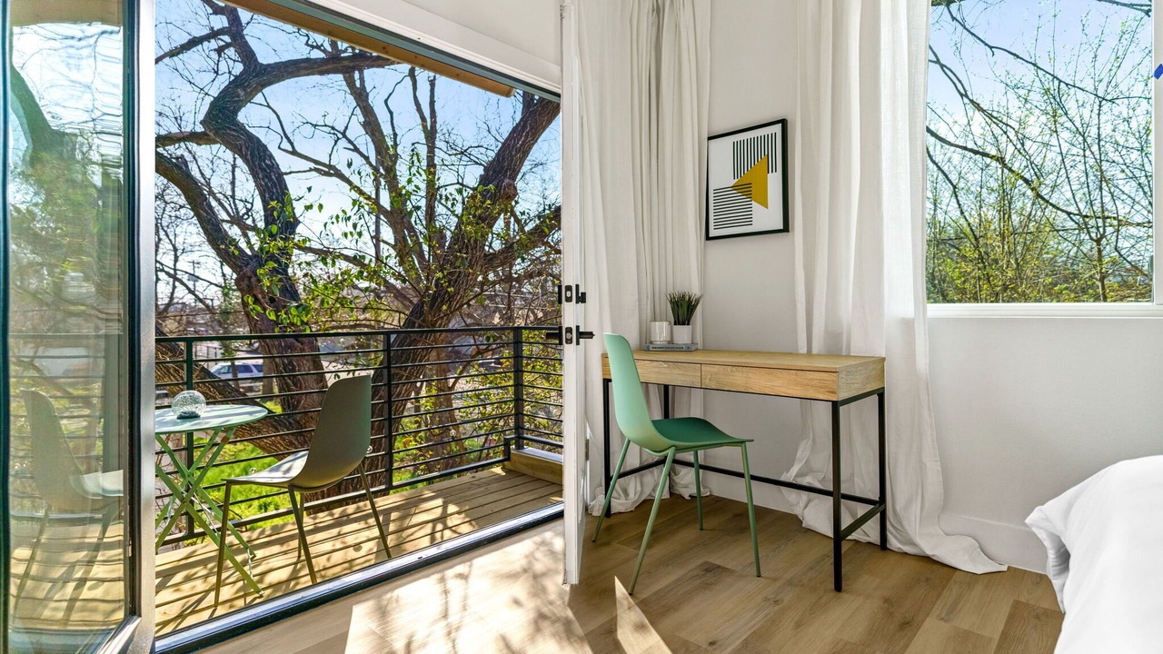 Photo of Bedroom in Govalle