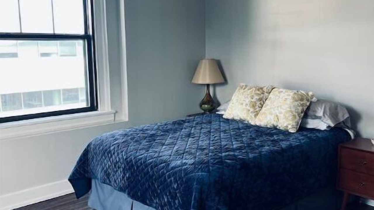 Photo of Bedroom in Court Avenue Entertainment District