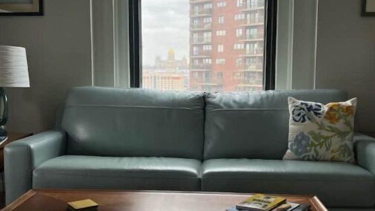 Photo of Livingroom in Court Avenue Entertainment District