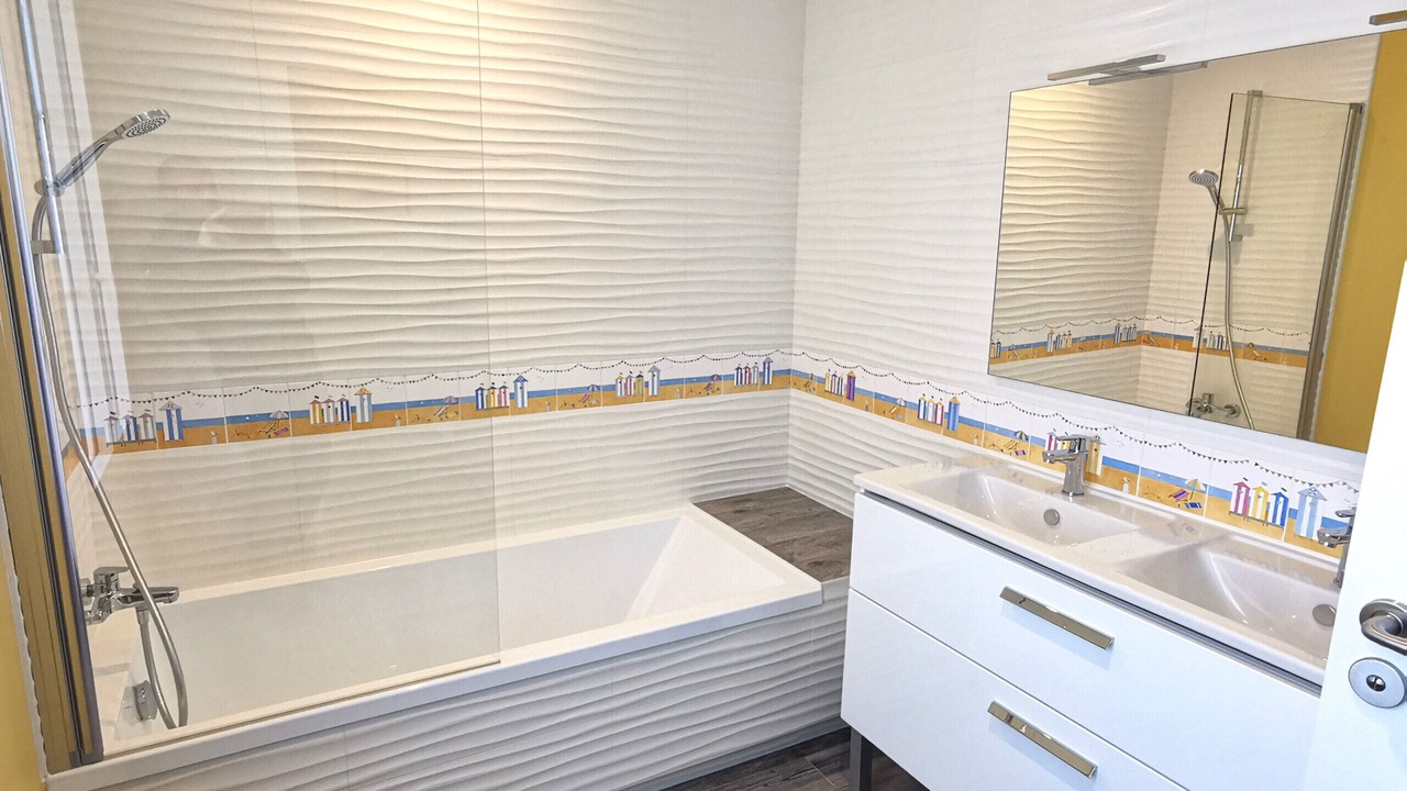 Photo of Bathroom in Chateau-d'Olonne