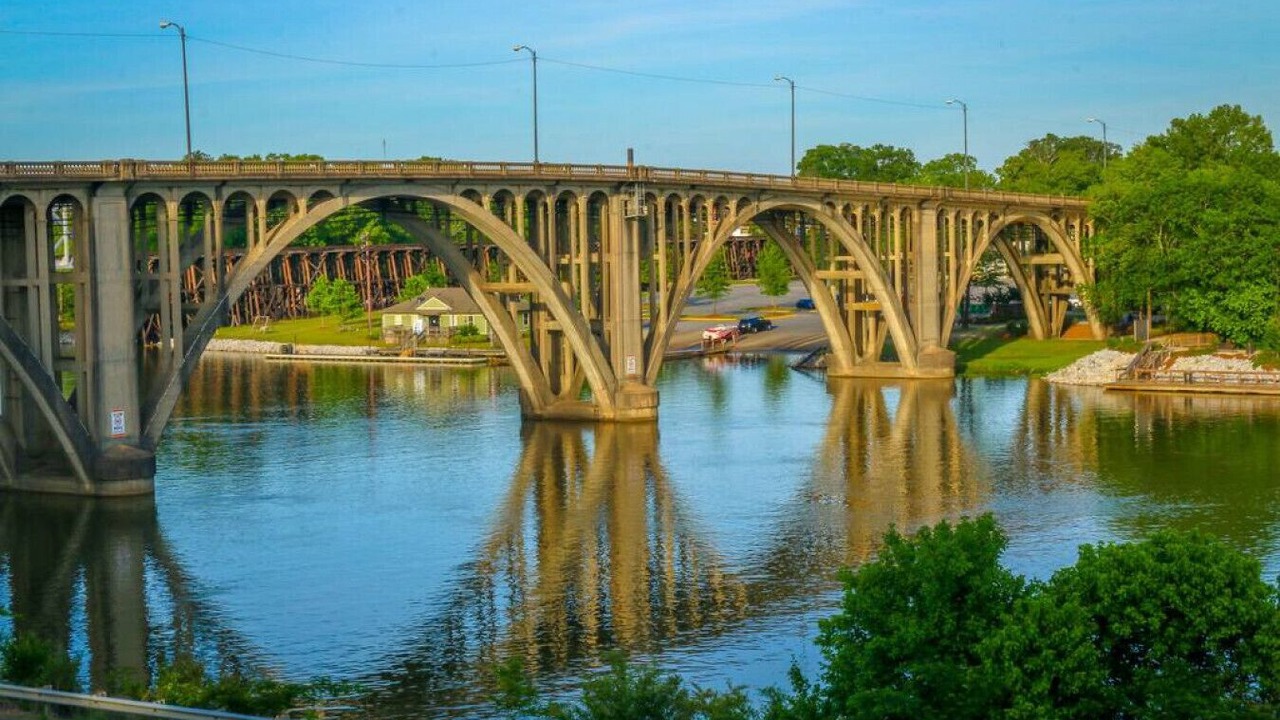 Photo of Others in Gadsden