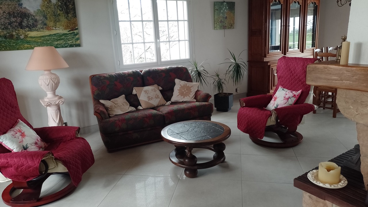 Photo of Others in Ouges