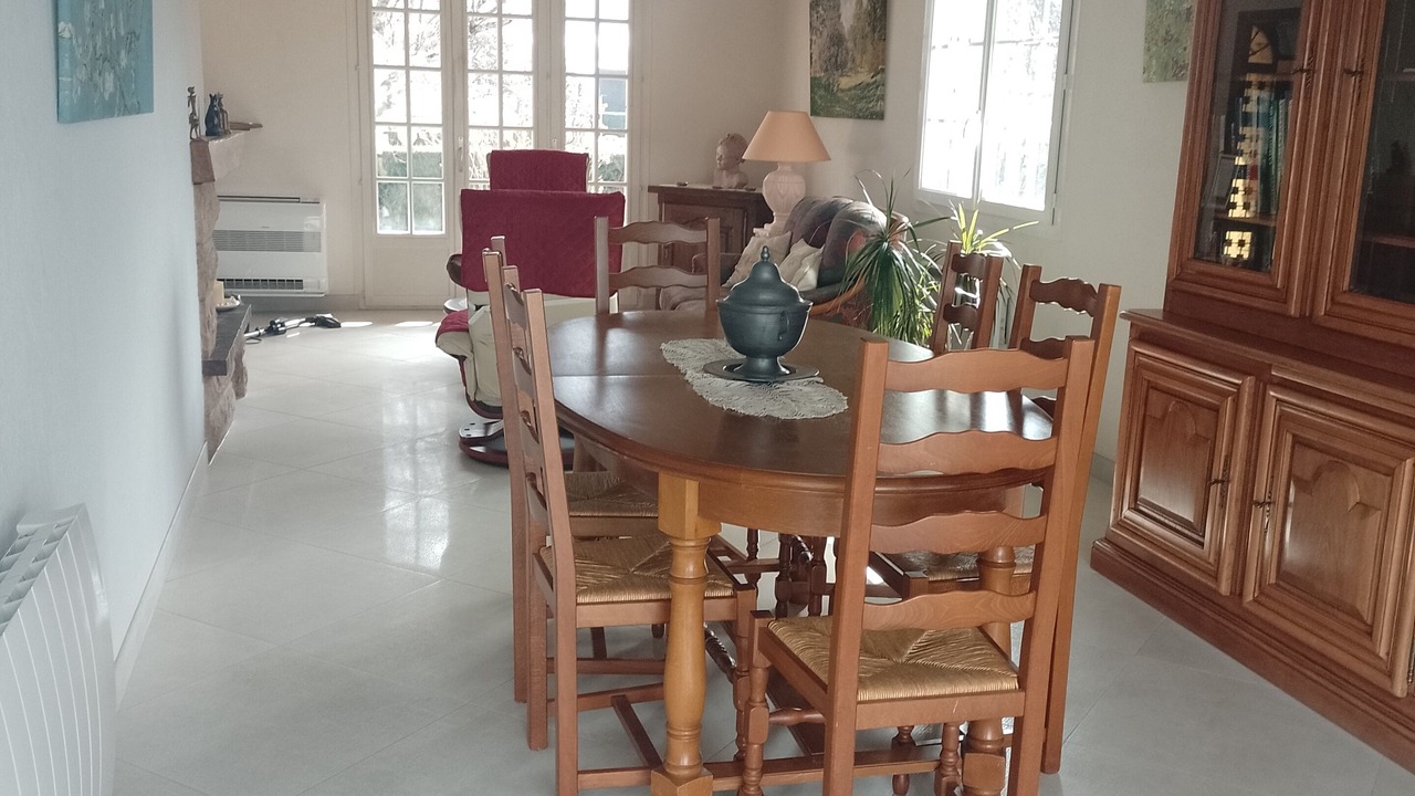 Photo of Others in Ouges