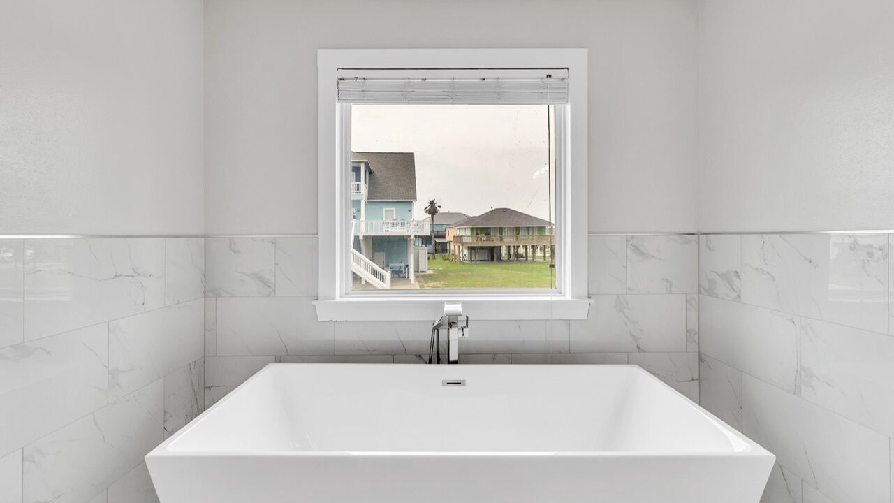Photo of Bathroom in Port Bolivar