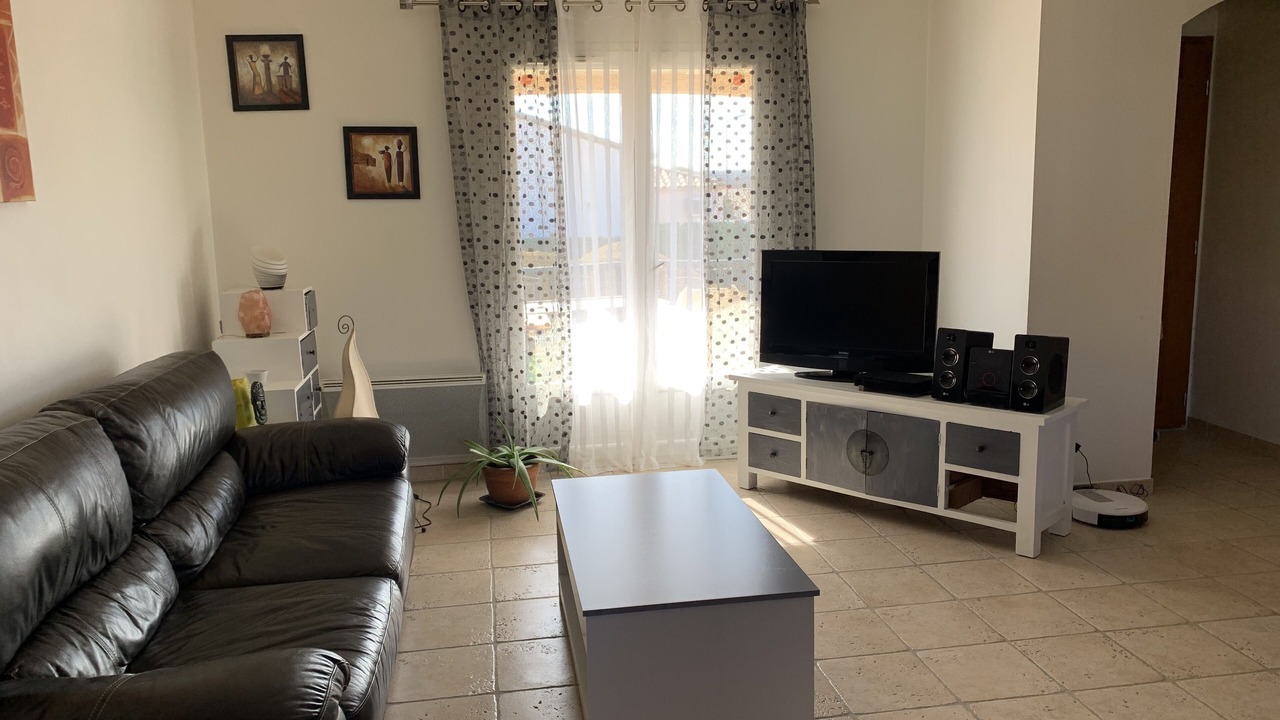 Photo of Livingroom in Allegre Les Fumades