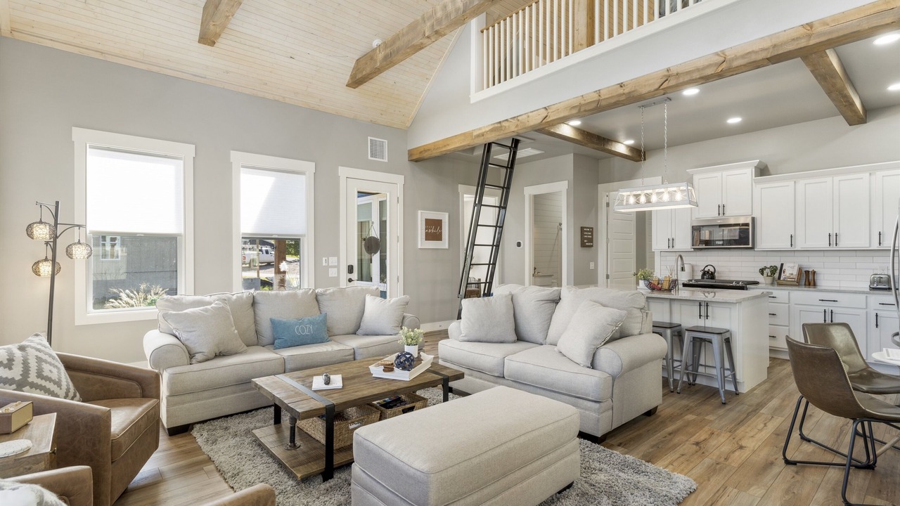 Photo of Livingroom in Vinita
