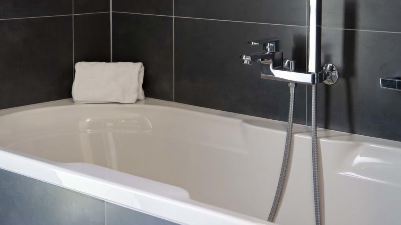 Photo of Bathroom in Montreux City Centre