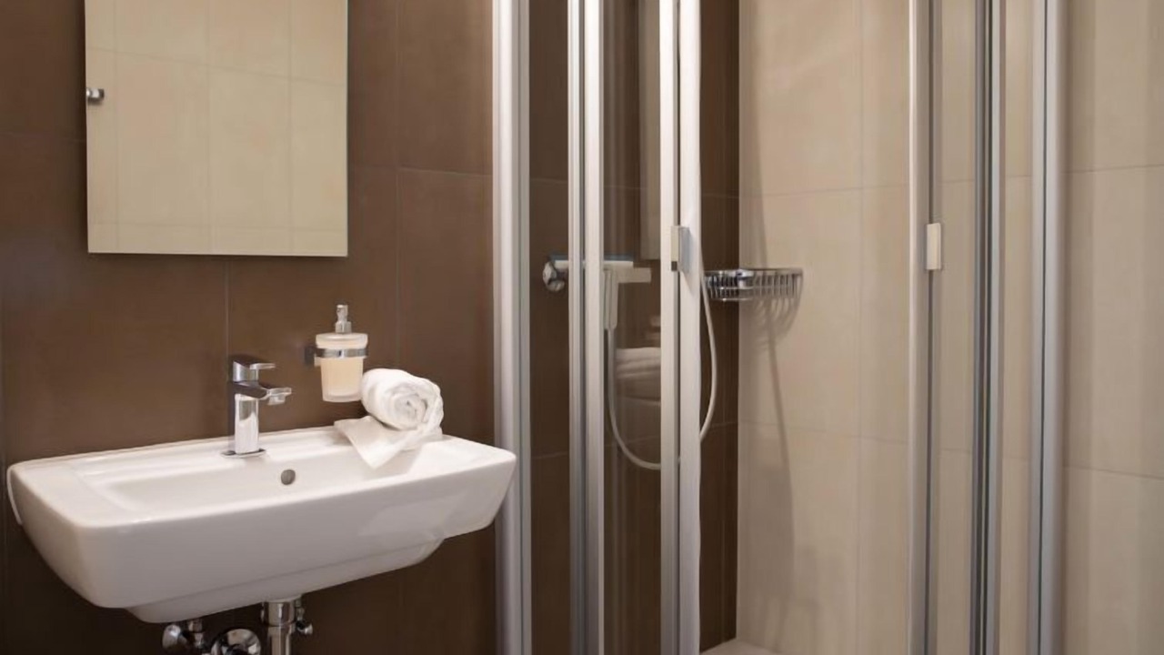 Photo of Bathroom in Montreux City Centre