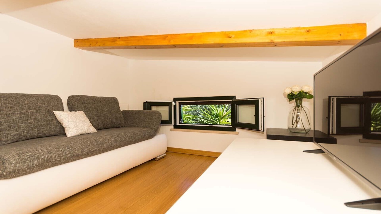 Photo of Livingroom in Businci