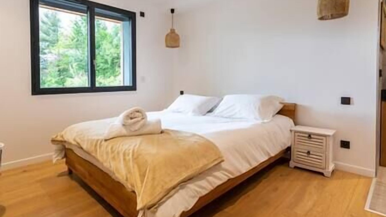 Photo of Bedroom in Talloires-Montmin