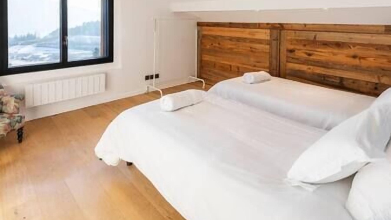 Photo of Bedroom in Talloires-Montmin