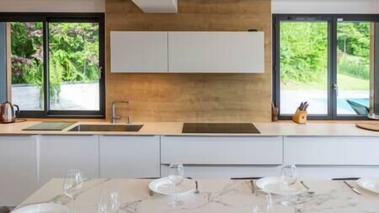 Photo of Kitchen in Talloires-Montmin