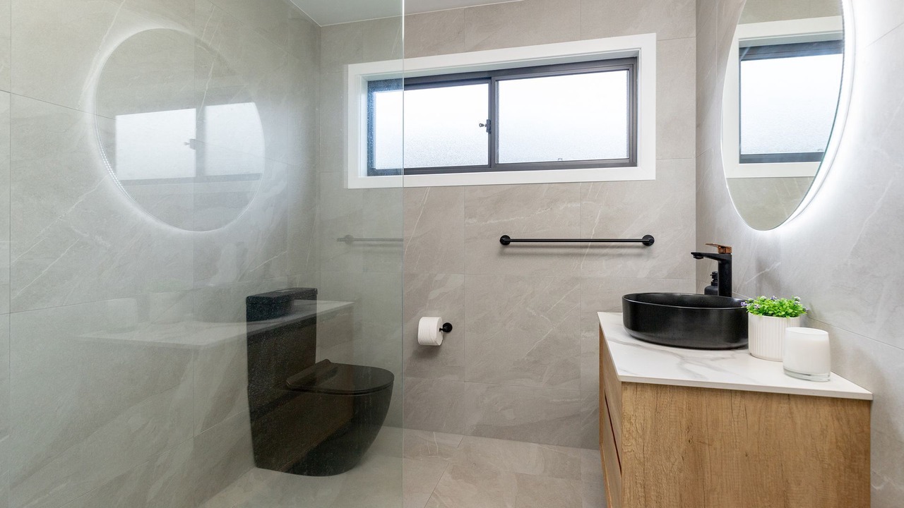 Photo of Bedroom in Charlotte Bay