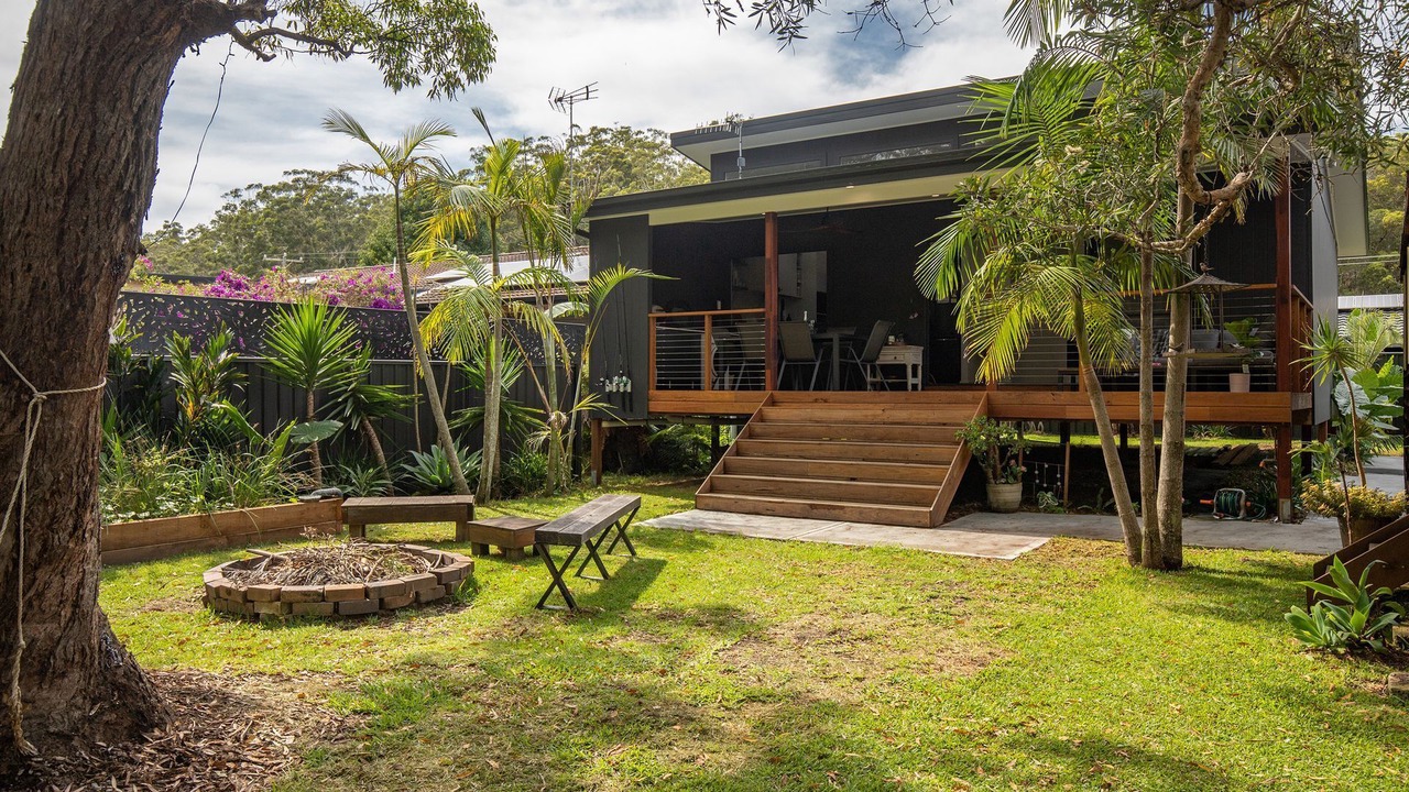 Photo of Patio Balcony in Charlotte Bay
