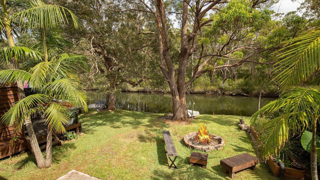 Photo of Outdoor in Charlotte Bay