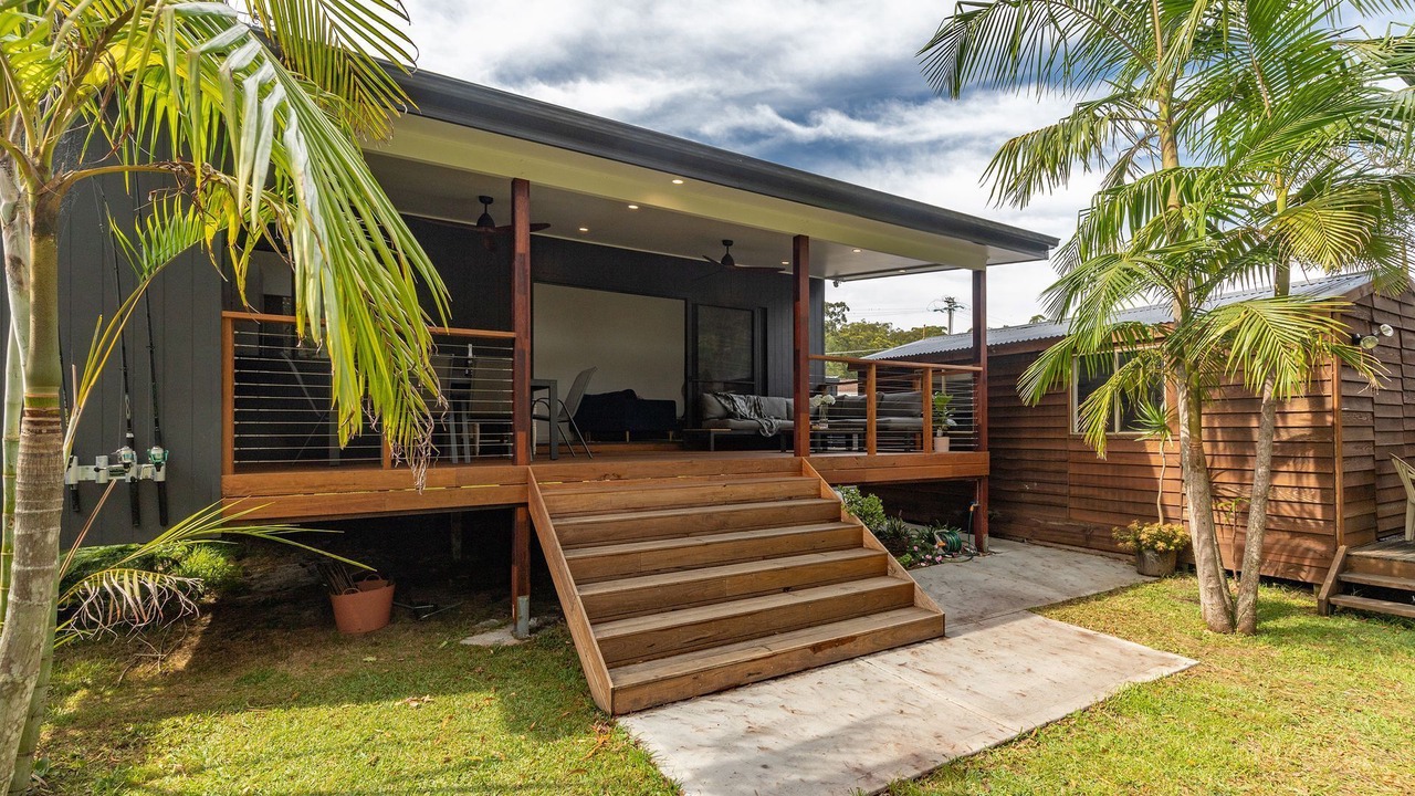 Photo of Patio Balcony in Charlotte Bay