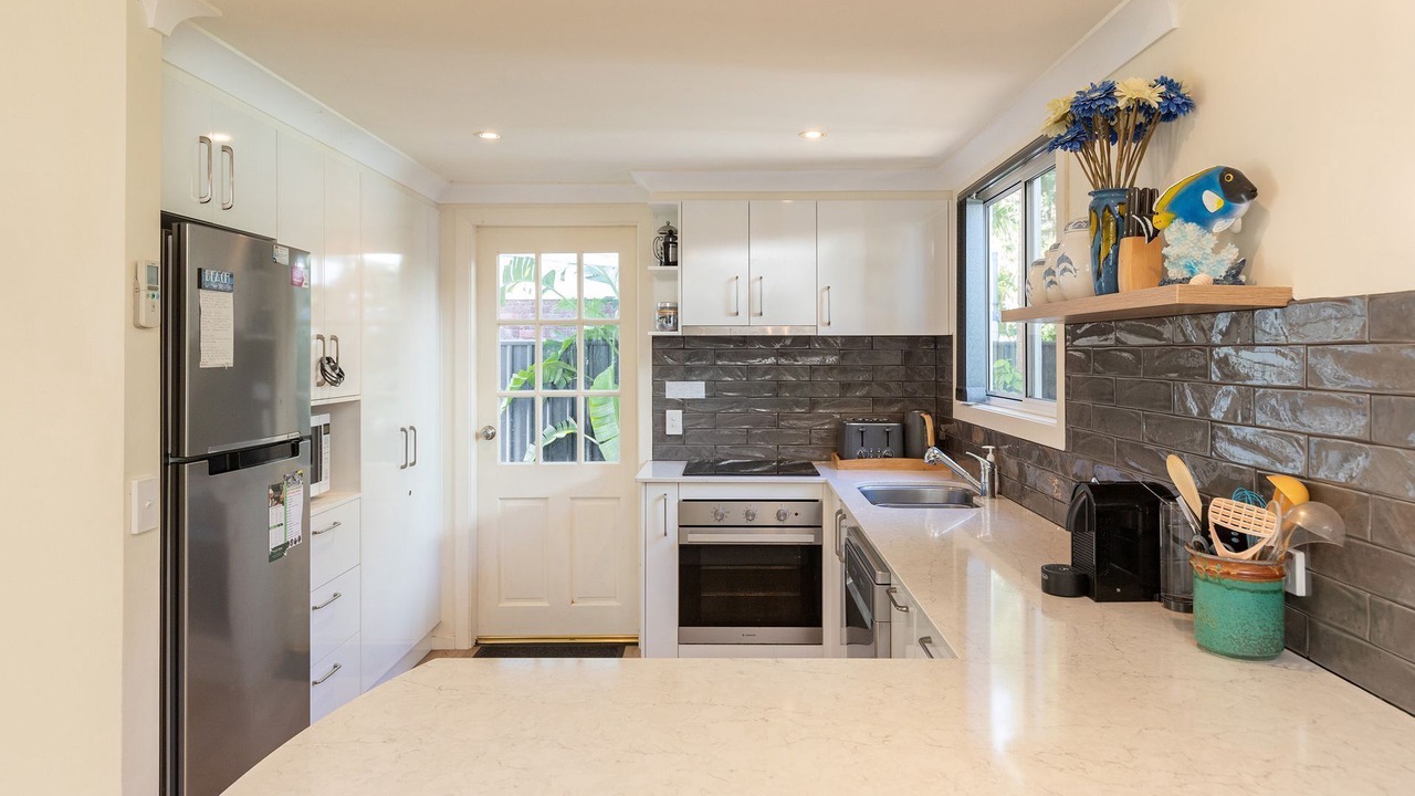 Photo of Others in Elizabeth Beach