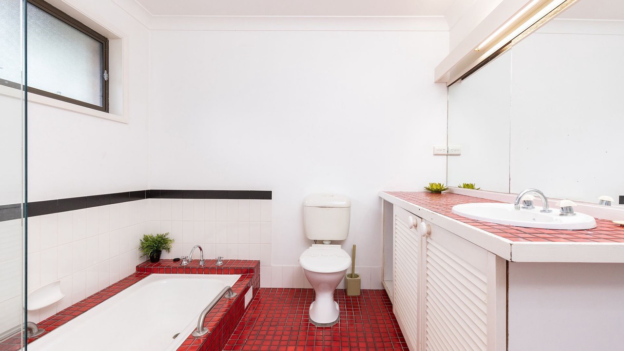 Photo of Bedroom in Elizabeth Beach