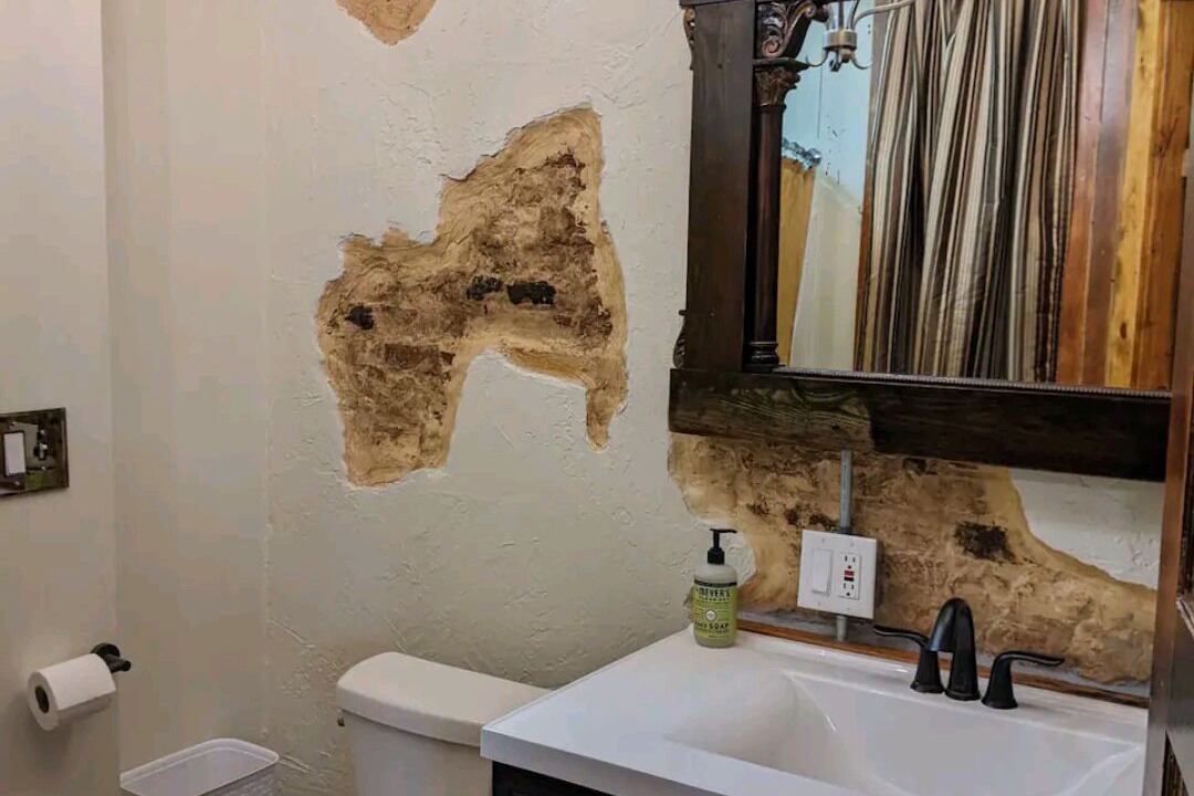 Photo of Bathroom in Utica
