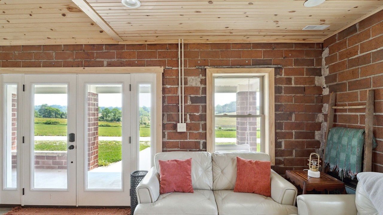 Photo of Livingroom in Otwell